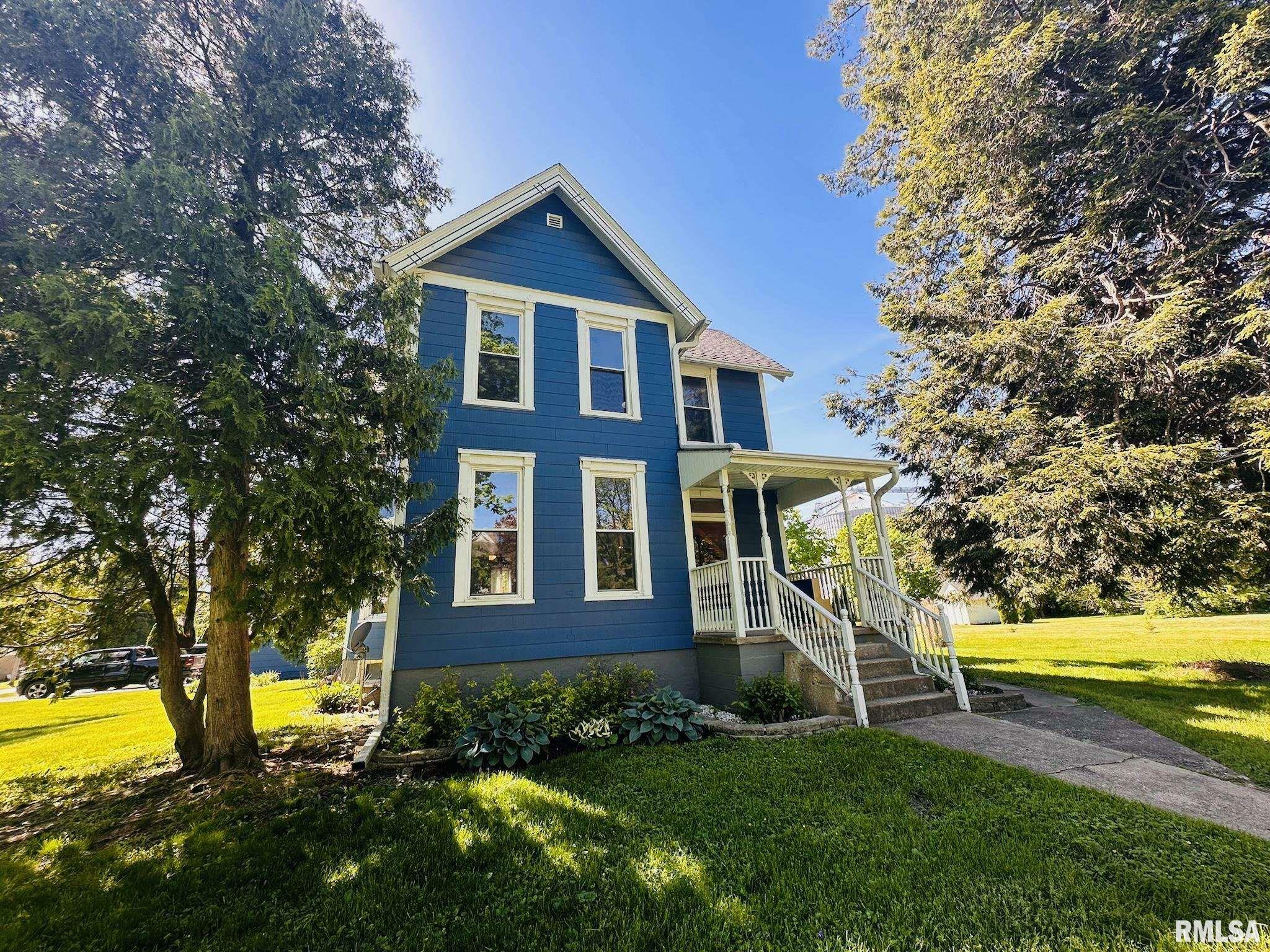 Property Photo: 405 N Washington Street IL 61483