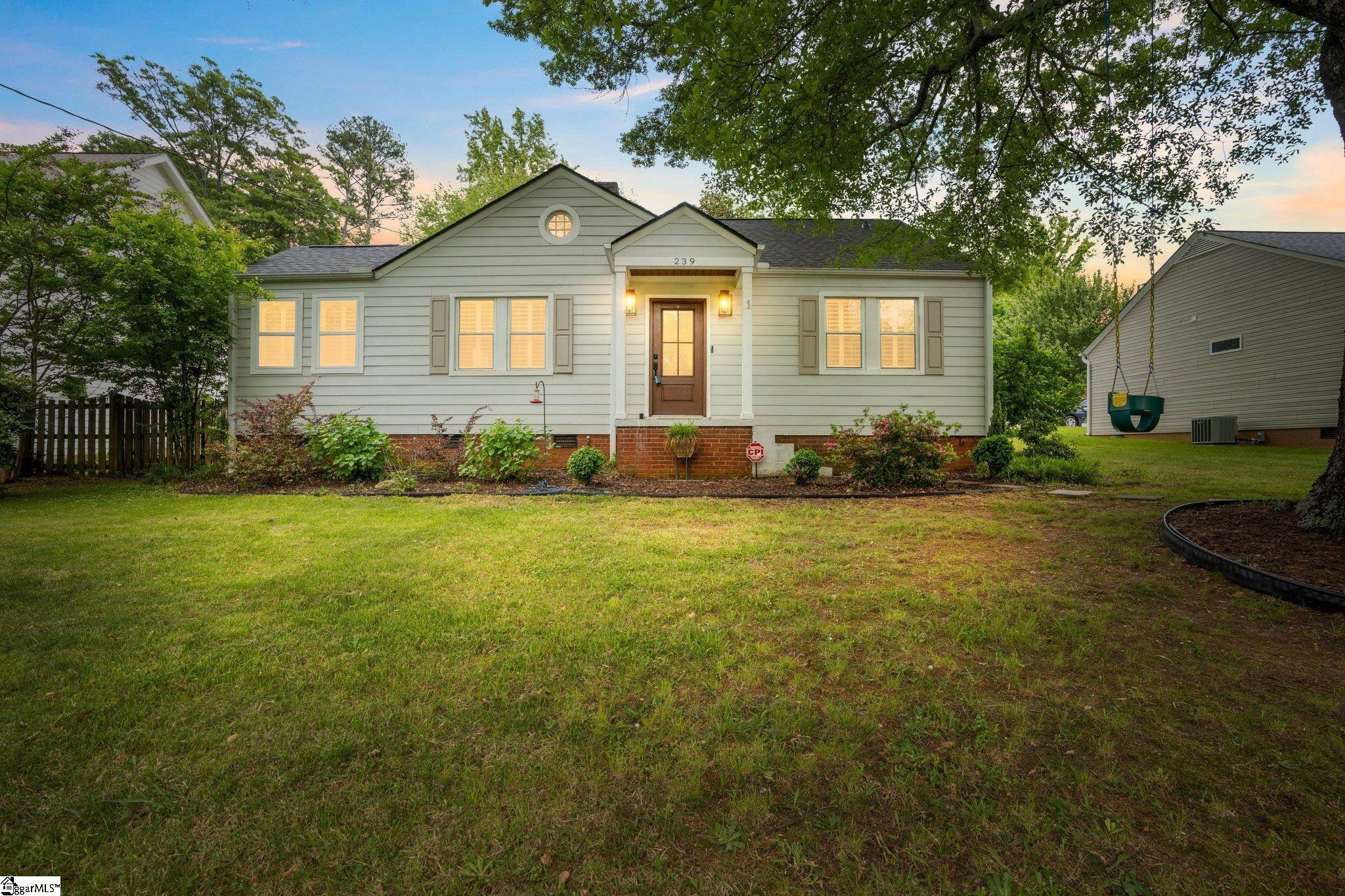 Property Photo:  239 Melville Avenue  SC 29605 