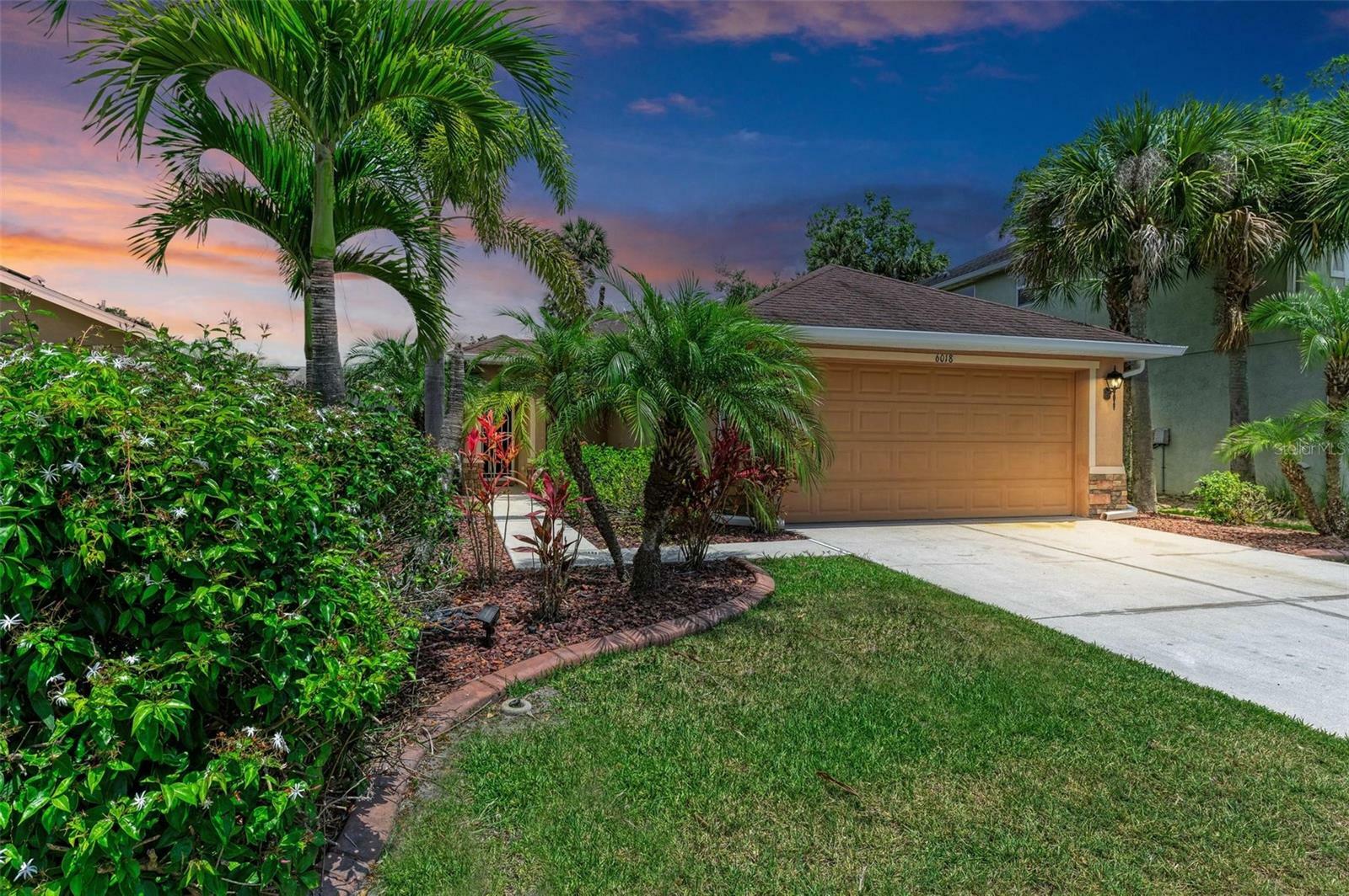 Property Photo:  6018 Oak Mill Terrace  FL 34221 