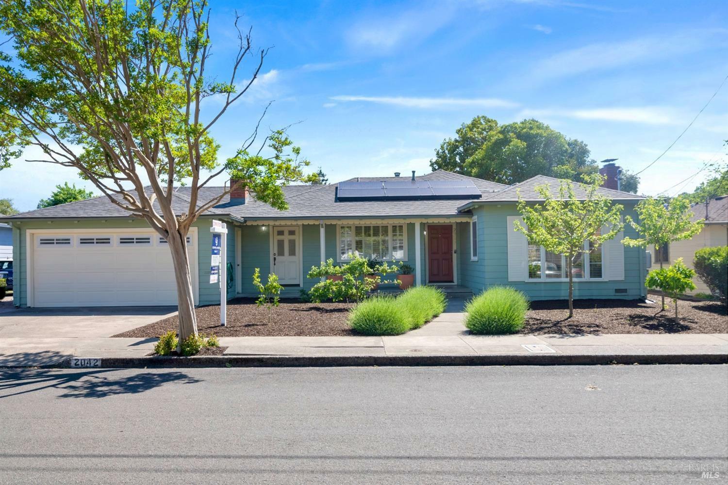 Property Photo:  2042 Terrace Way  CA 95404 