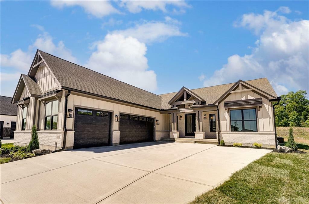 Property Photo: 9345 Rochelle Lane OH 45458