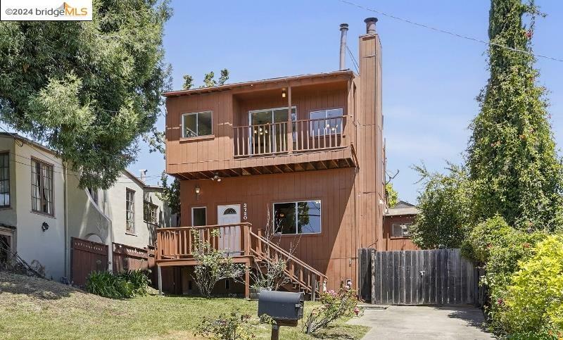 Property Photo:  3720 Wisconsin St  CA 94619 