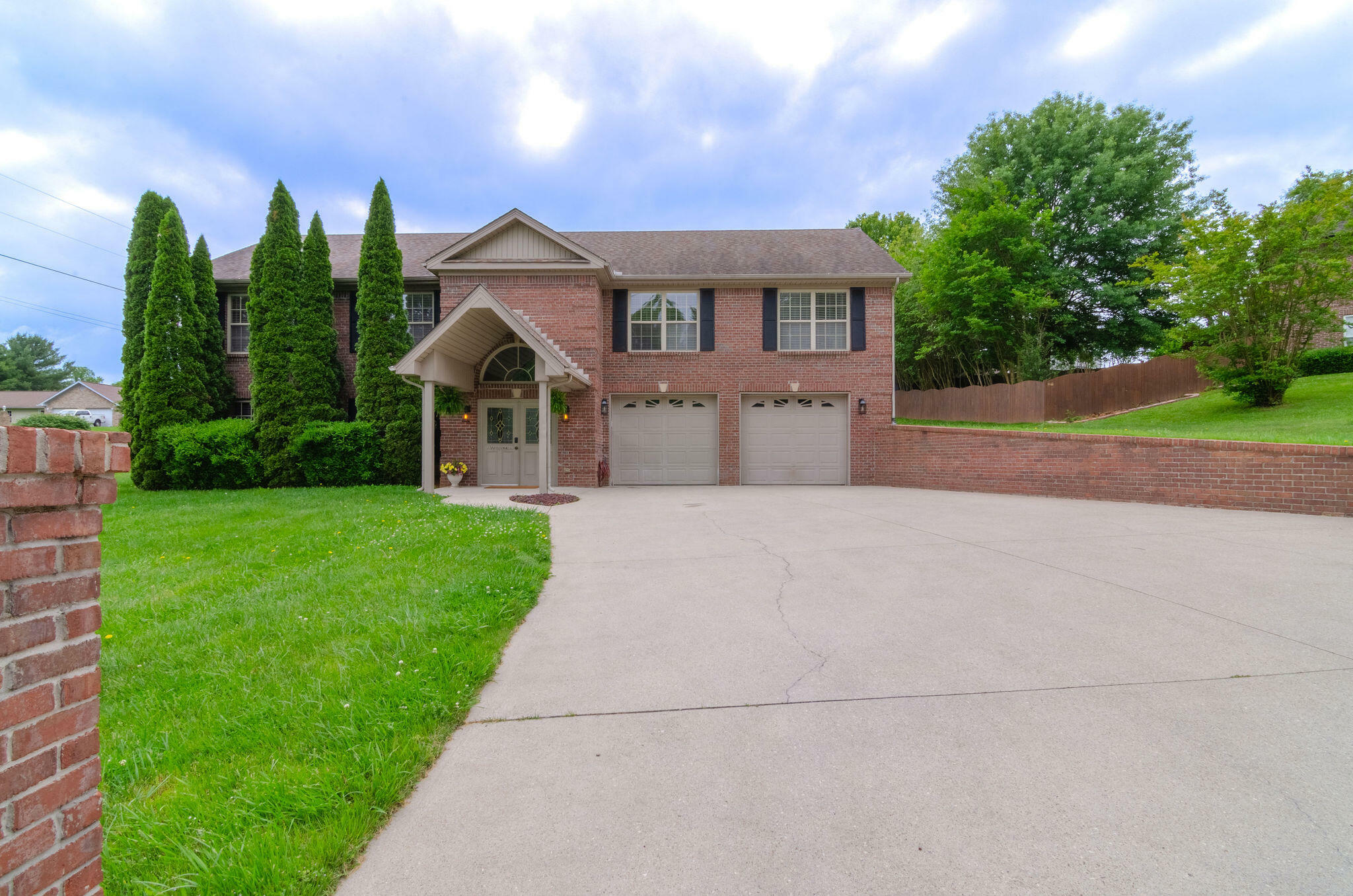 Property Photo:  98 Lewis Brown Drive  KY 42503 