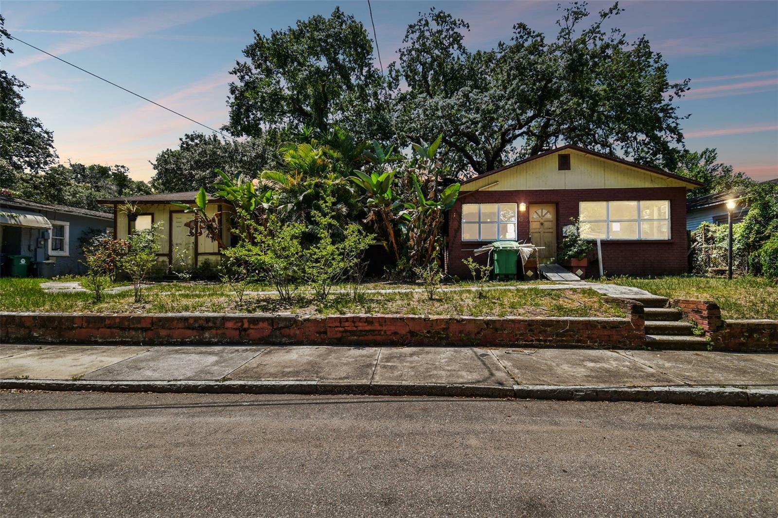 Property Photo:  1303 E New Orleans Avenue  FL 33603 