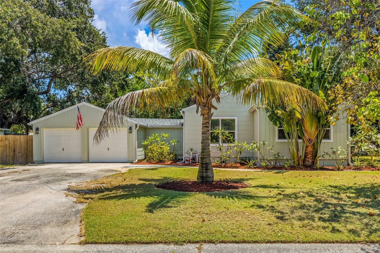 Property Photo:  5255 2nd Avenue S  FL 33707 