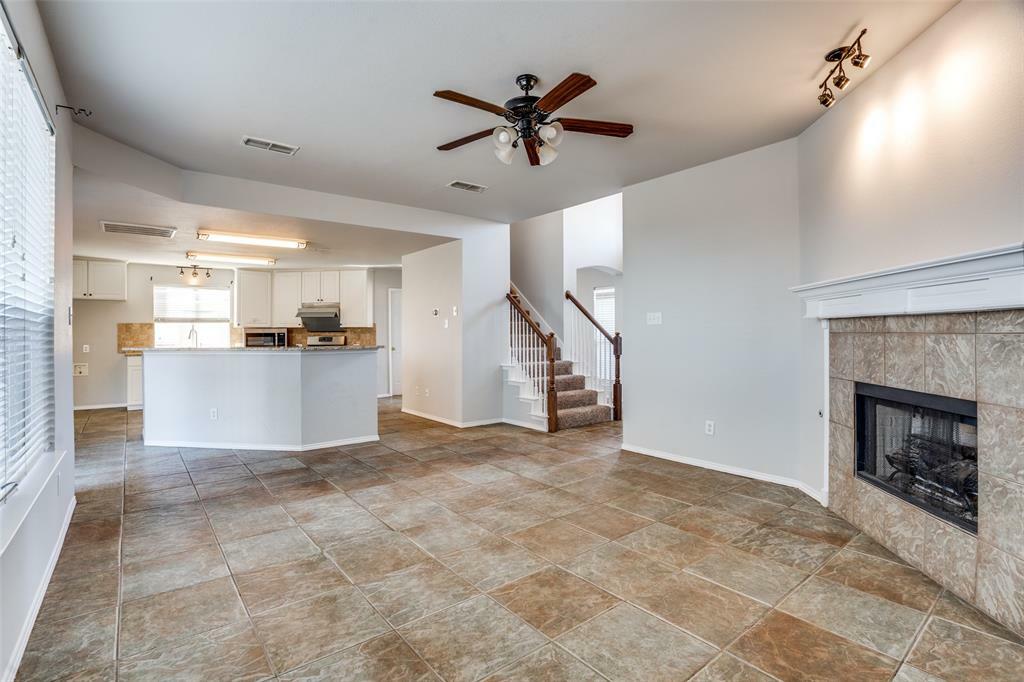 Property Photo:  1417 Summerhill Drive  TX 75007 