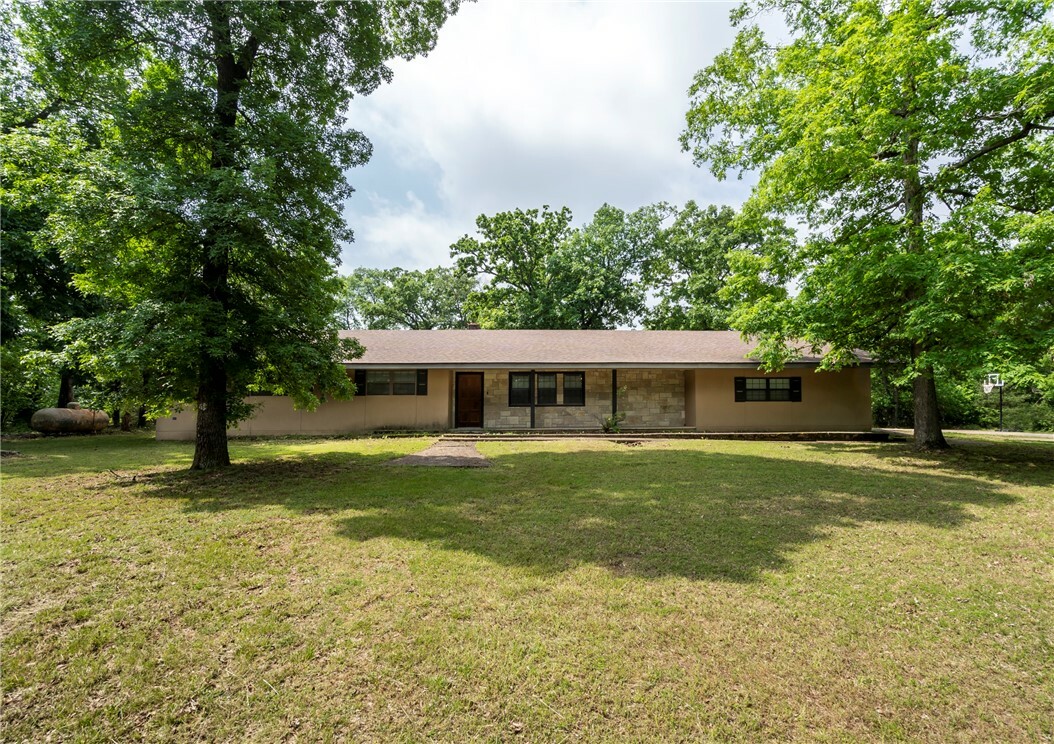 Property Photo:  8107 Bob White Lane  AR 72712 