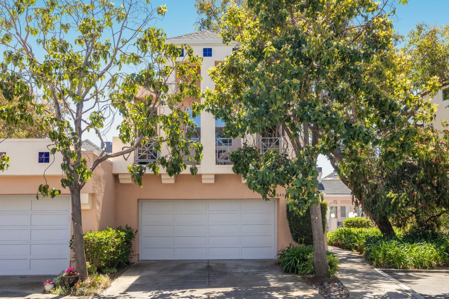 Property Photo:  840 Lakeshore Drive  CA 94065 