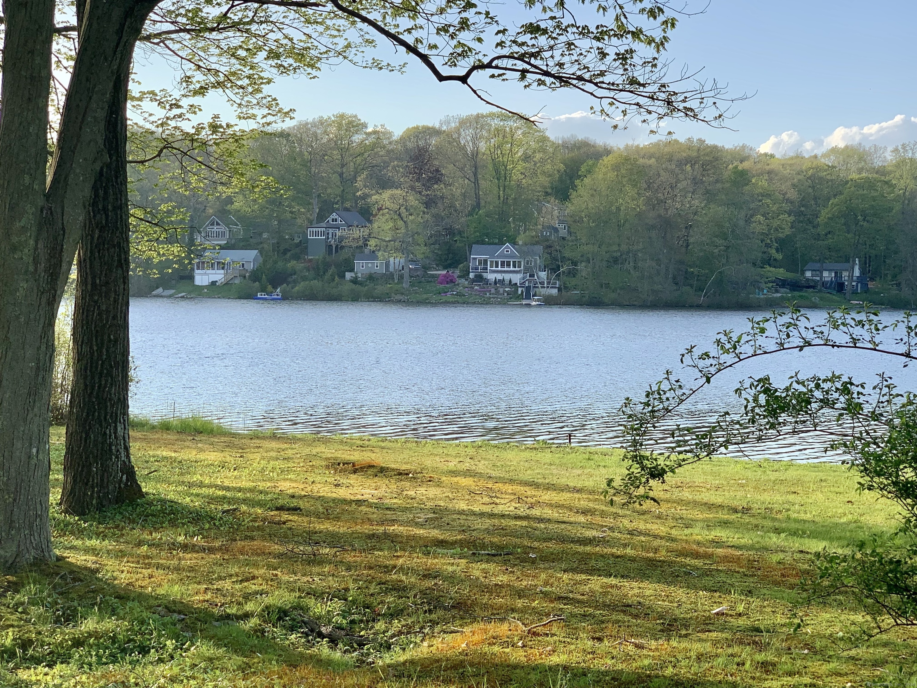 65 East Shore Drive  Haddam CT 06441 photo
