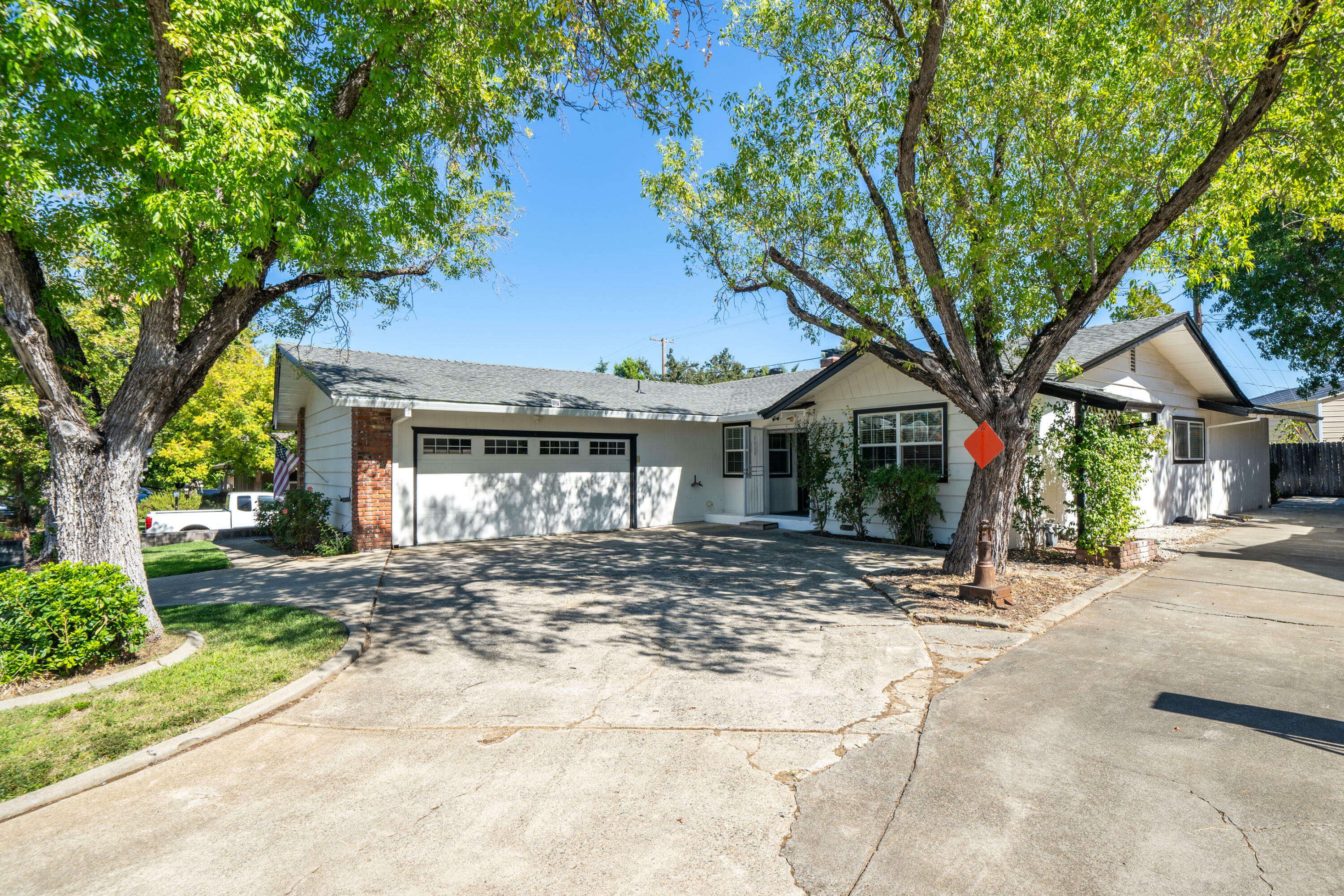 Property Photo:  1855 Wisconsin Avenue  CA 96001 