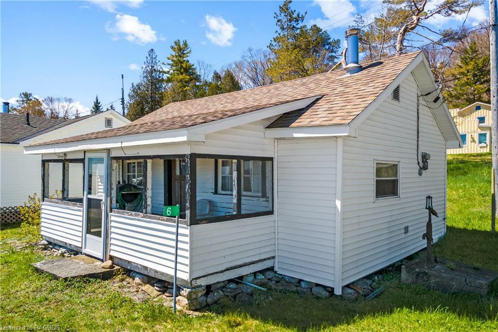 Property Photo: 6 Dock Lane ON N0H 1Z0