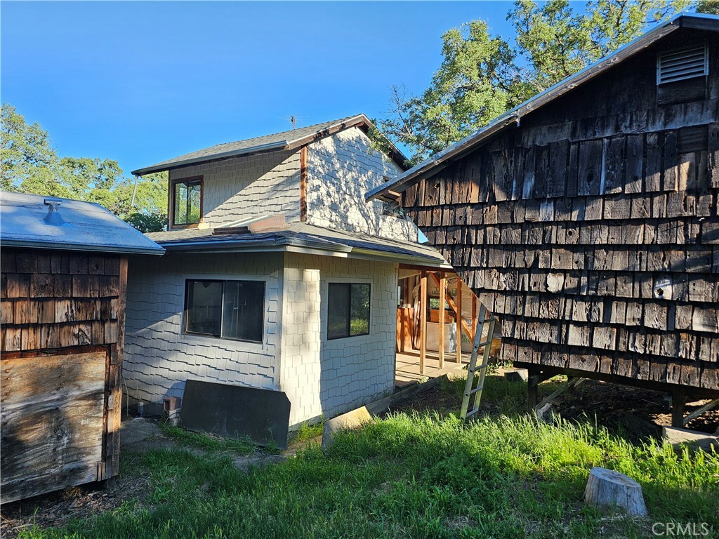 Property Photo:  728 Watertrough Road  CA 95423 