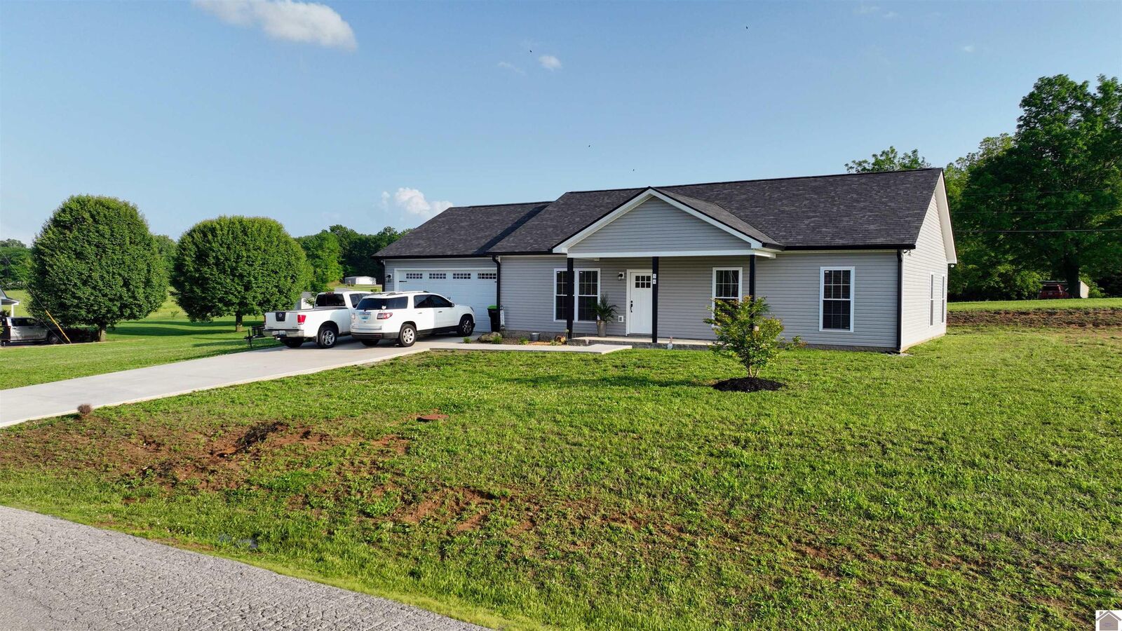 Property Photo:  58 Meadowbrook Drive  KY 42211 