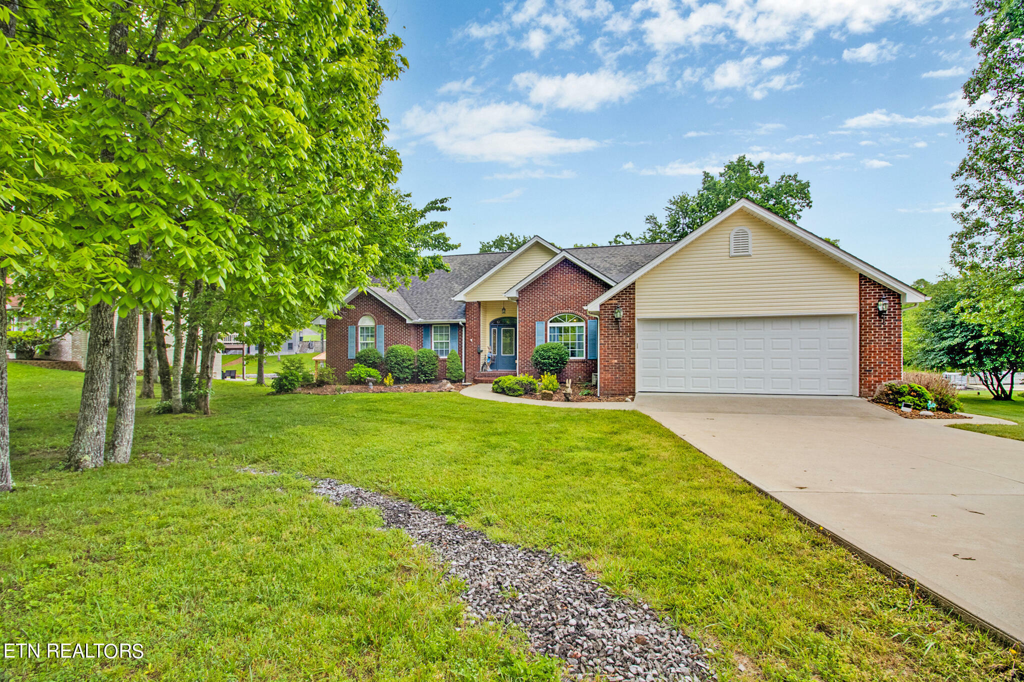 Property Photo:  8529 Cherokee Trail Tr  TN 38572 