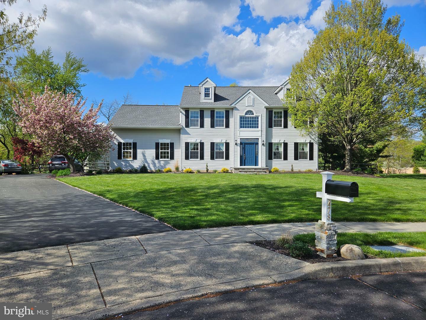 Property Photo:  478 Summerhill Court  PA 19067 