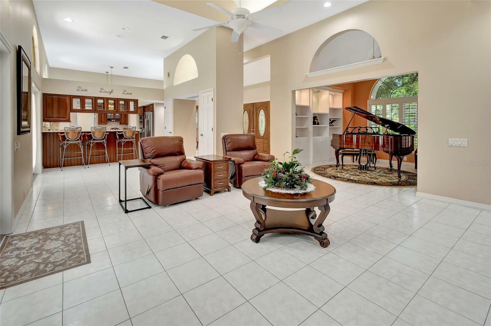 Property Photo:  2001 S Spring Garden Avenue  FL 32720 