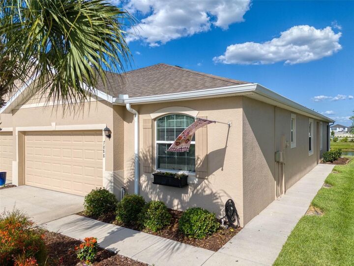 Property Photo: 7888 Timberview Loop FL 33545