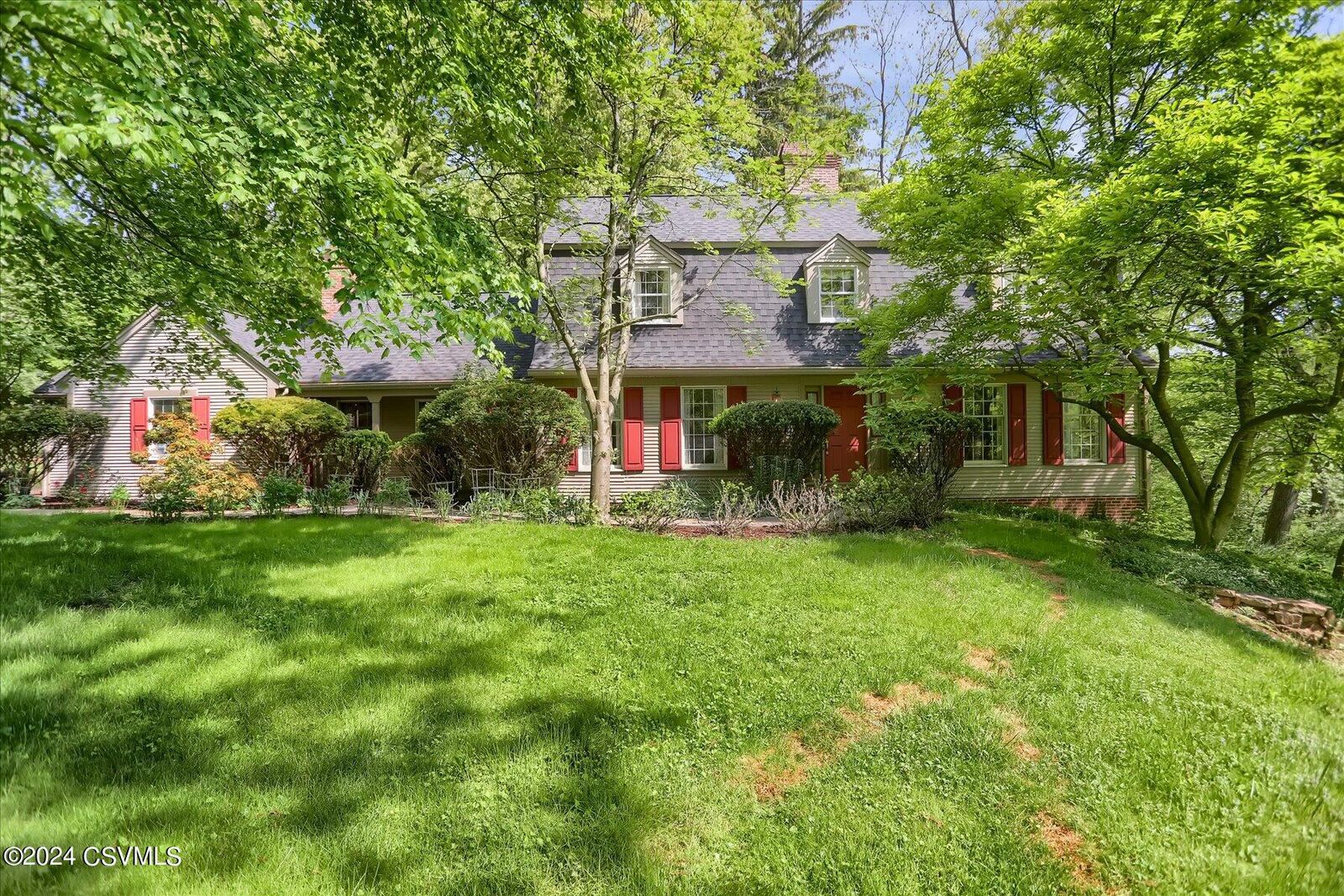 Property Photo: 40 Westwood Drive PA 17889