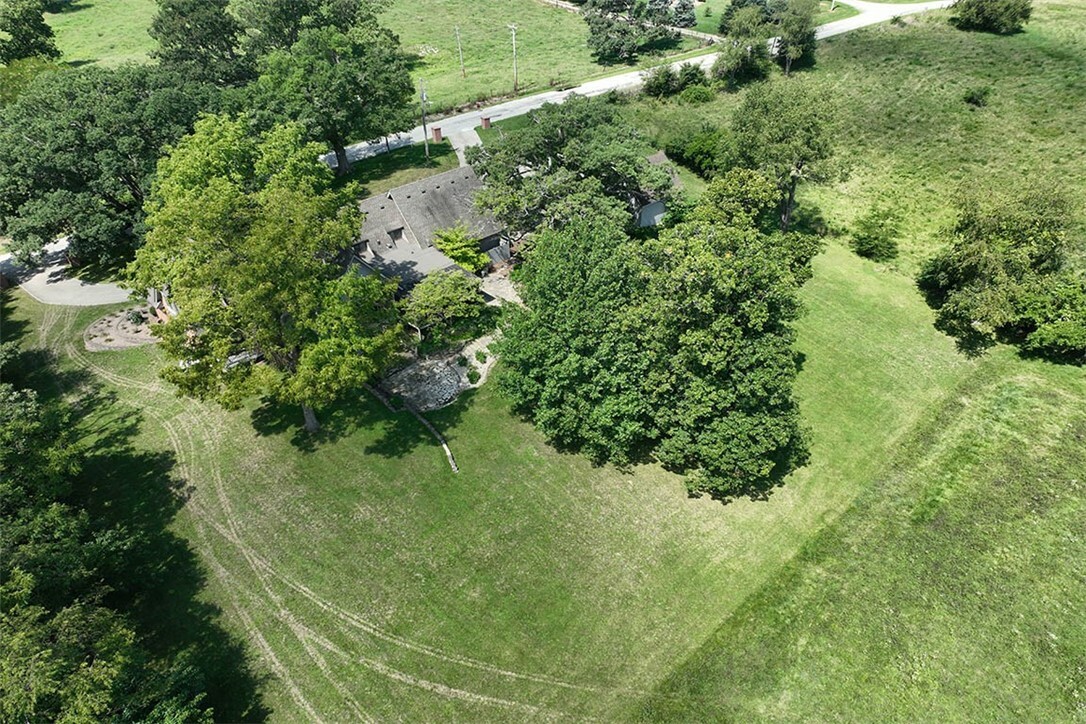 Property Photo:  1190 S Joynt Road  IL 62522 