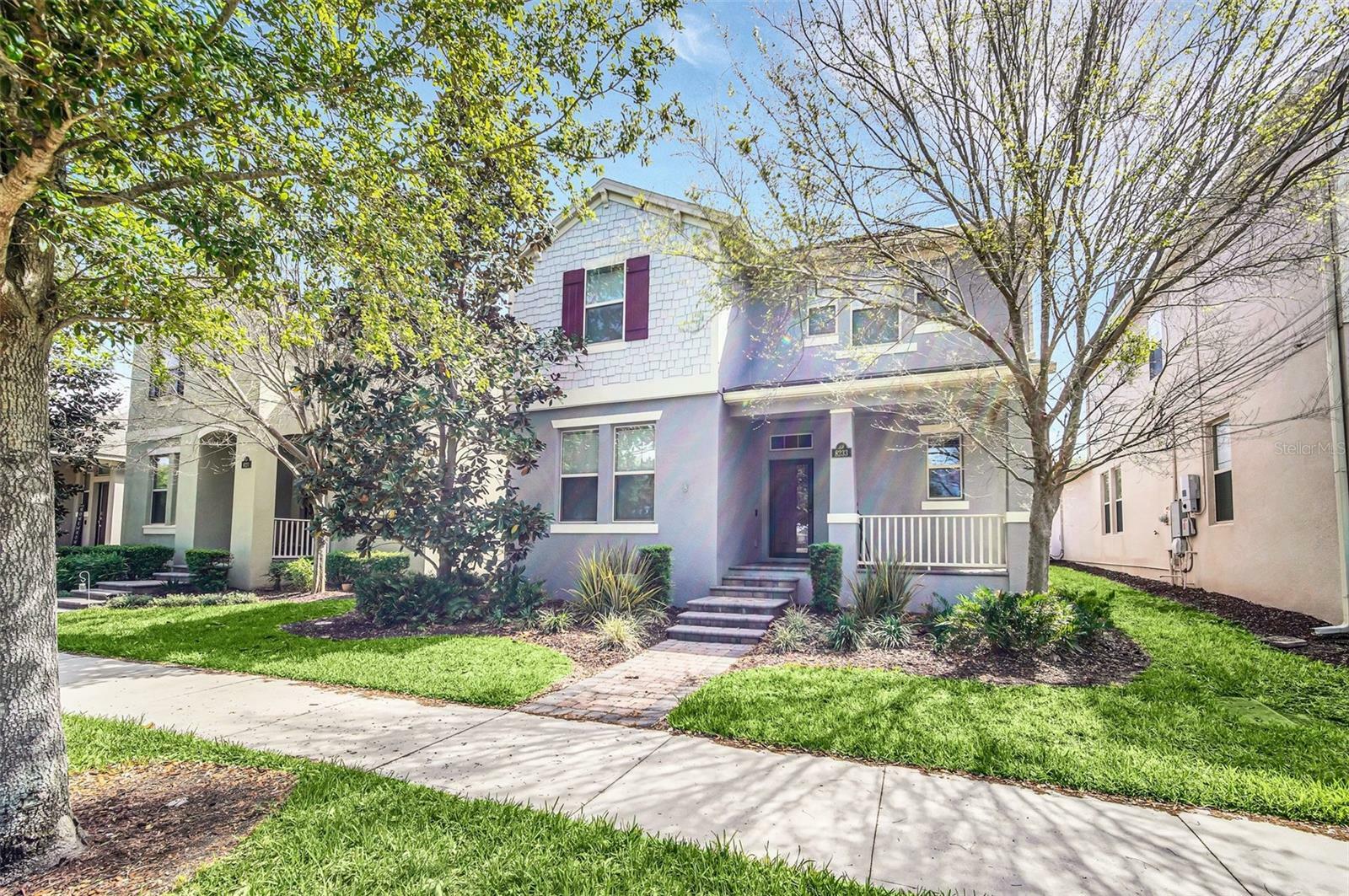 Property Photo: 8233 Lakeview Crossing Drive FL 34787
