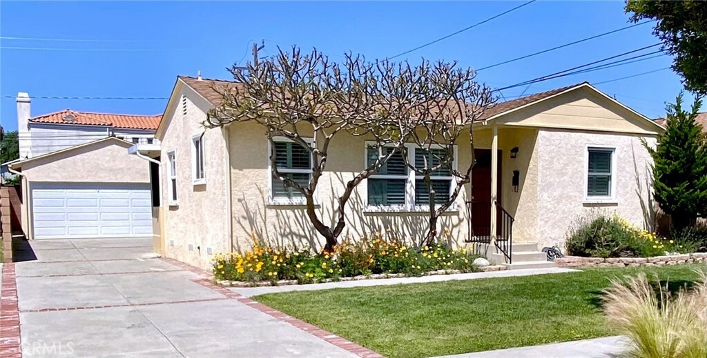 Property Photo:  18431 Bailey Drive  CA 90504 