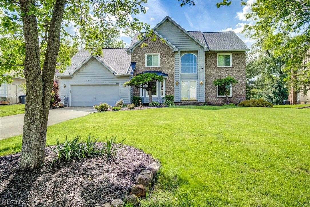 Property Photo: 33589 Hanover Woods Trail OH 44139