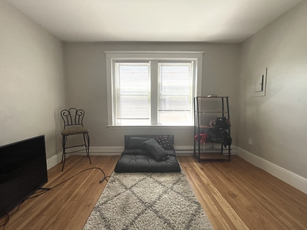 Property Photo: 15 Huss Ct 307 MA 01905