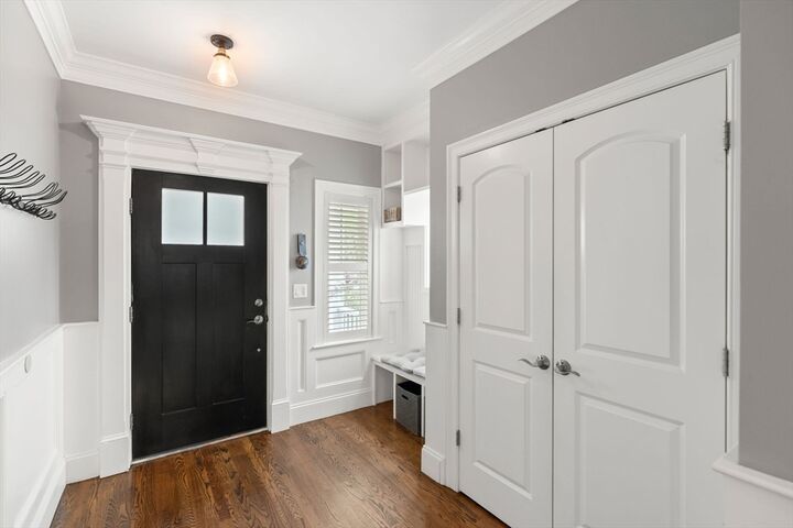 Property Photo:  14 Emerson Street 14  MA 02458 