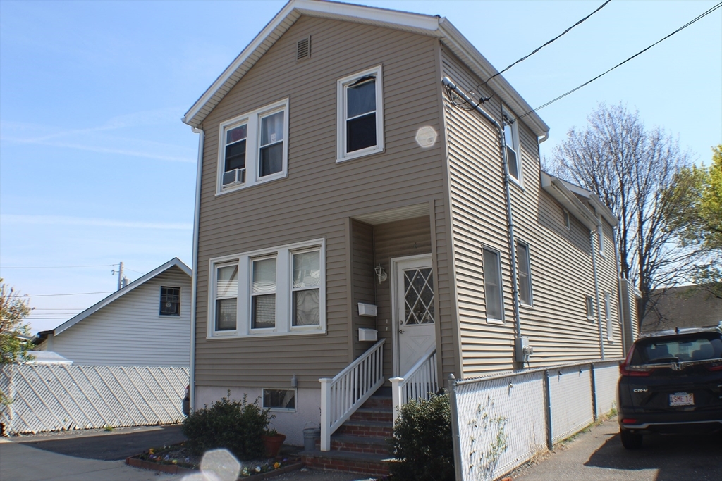 Property Photo: 6 Davis St 1 MA 02139