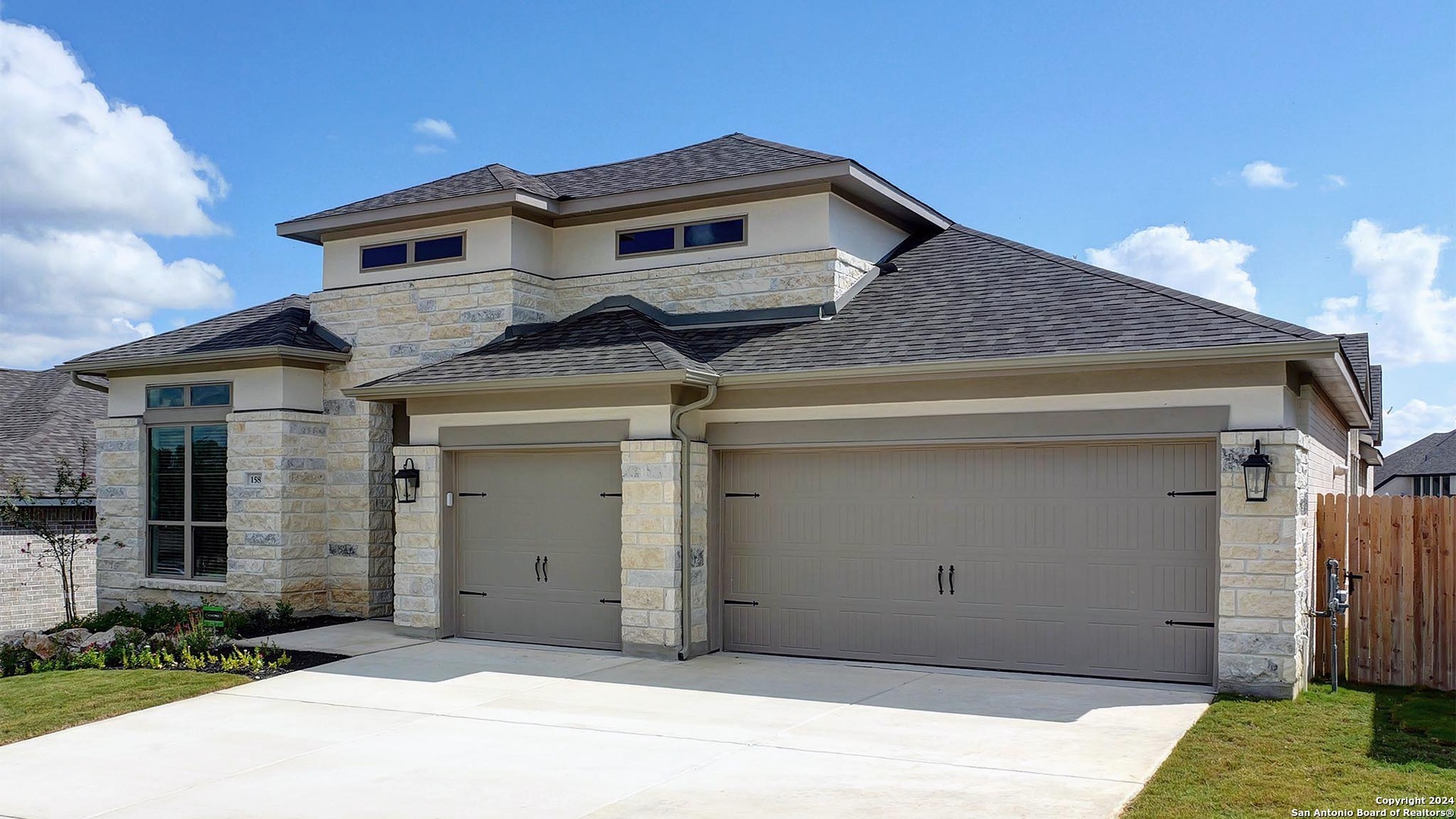 Property Photo: 159 Lukas Cove TX 78253
