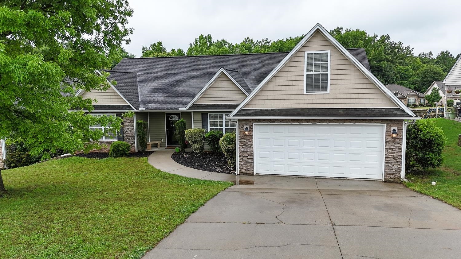 Property Photo: 331 Collin Rogers Drive SC 29369