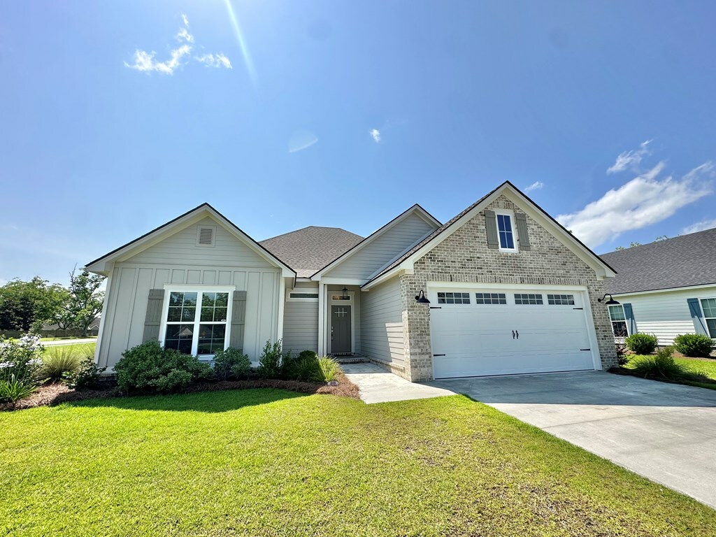 Property Photo:  4901 Hatfield Circle  GA 31632 