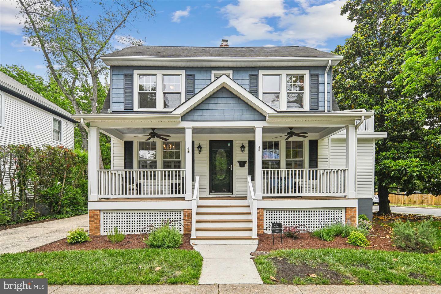 Property Photo:  2101 Commonwealth Avenue  VA 22301 