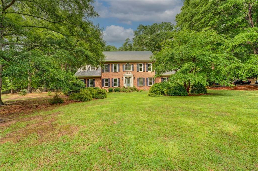 Property Photo:  960 Todd Drive  GA 30014 