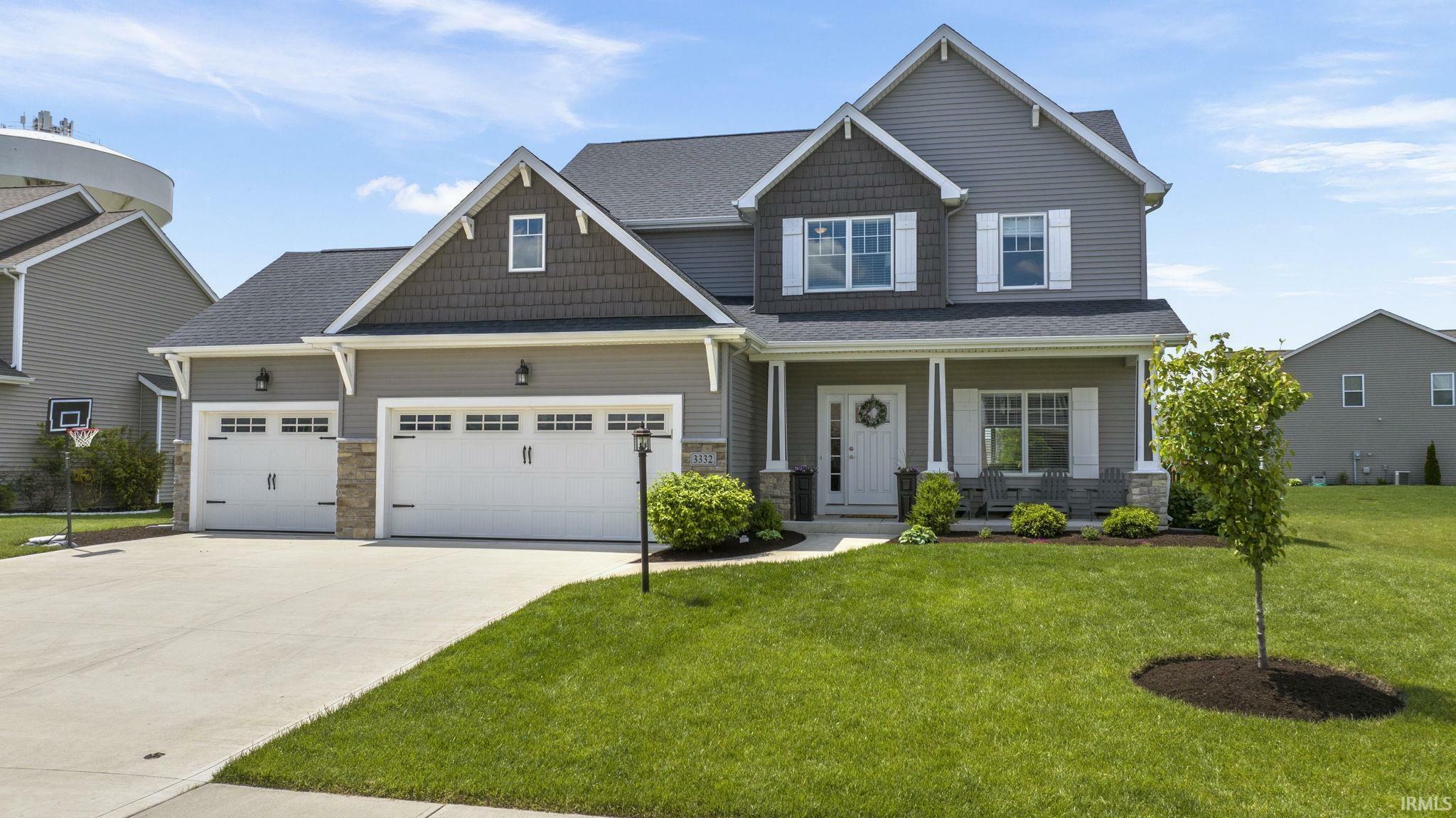 Property Photo: 3332 Treviso Cove IN 46814