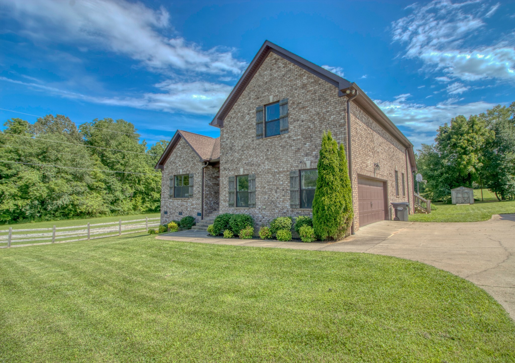 Property Photo:  385 Tom Link Rd  TN 37048 