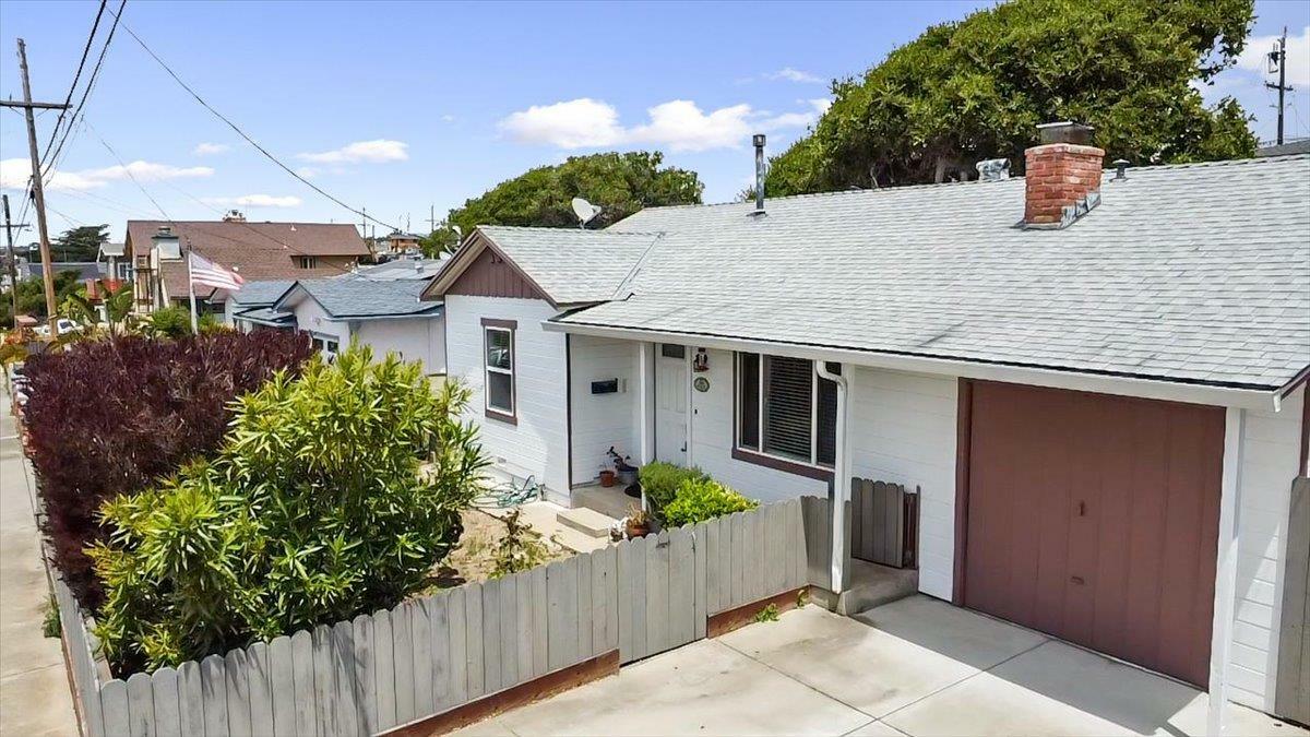 Property Photo:  1688 Hilton Street  CA 93955 