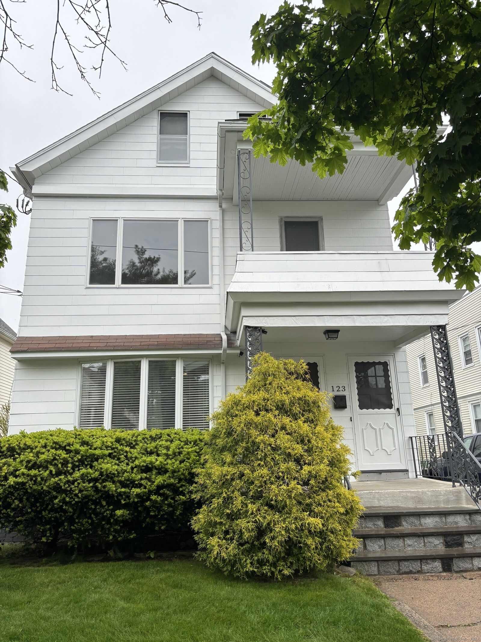 Property Photo:  123 Washington Avenue  CT 06516 