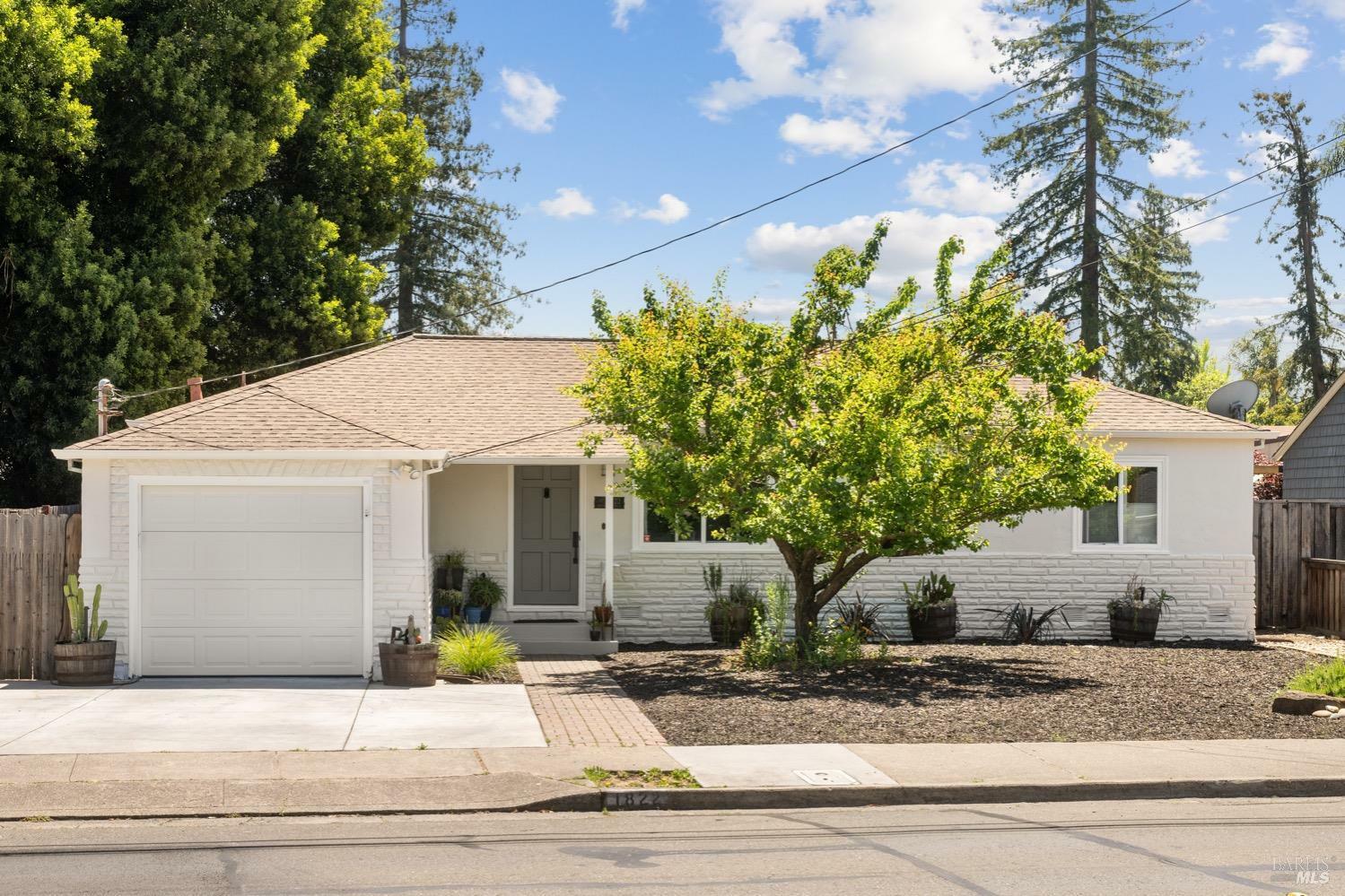 Property Photo:  1822 Montgomery Drive  CA 95405 