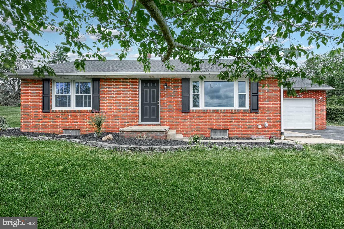 Property Photo:  4625 Wolfs Church Road  PA 17408 