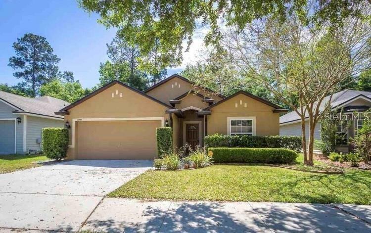 Property Photo: 4867 NW 81st Avenue FL 32653