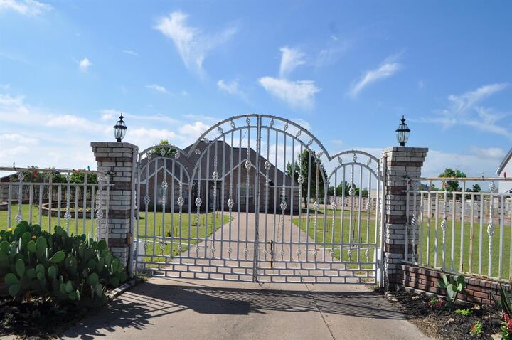 3511 Fm 66  Waxahachie TX 75167 photo