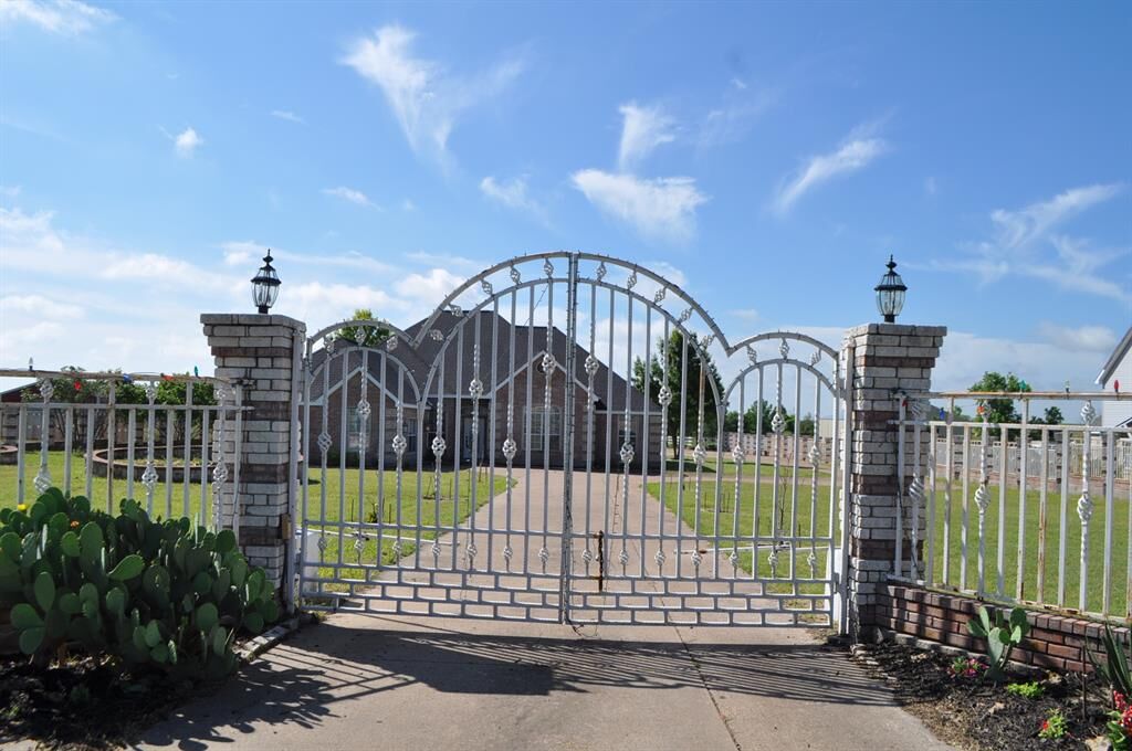 Property Photo: 3511 Fm 66 TX 75167