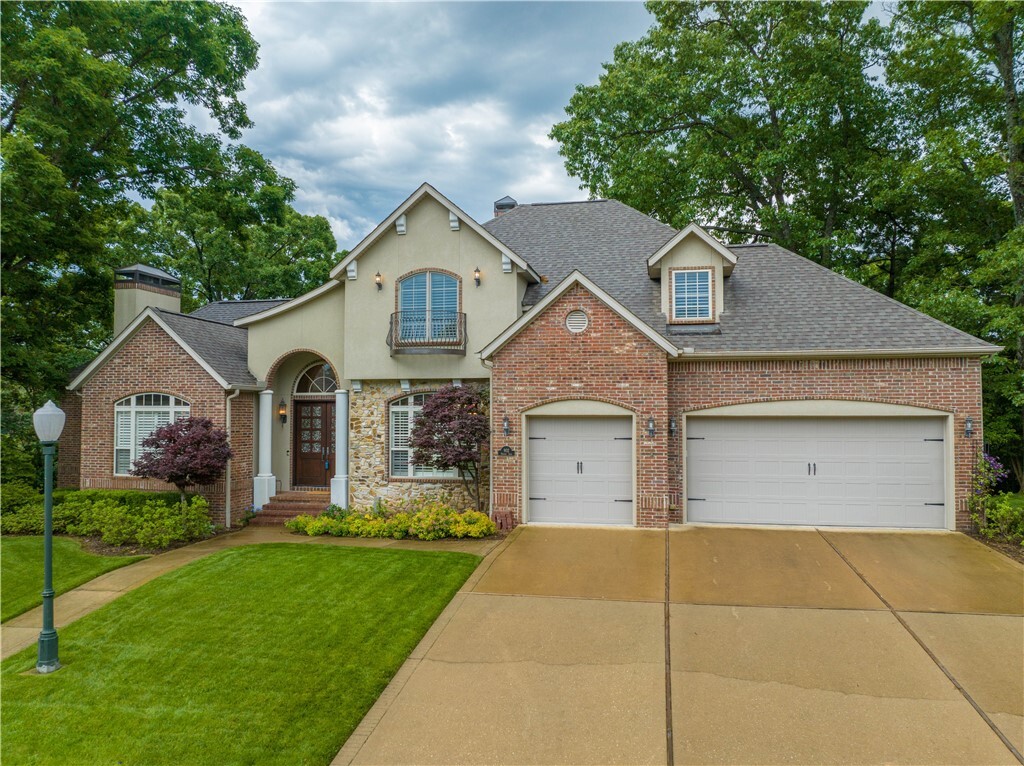 Property Photo:  902 NW Oxford Gate Drive  AR 72712 