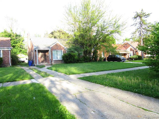 Property Photo:  9220 Westwood Street  MI 48228 