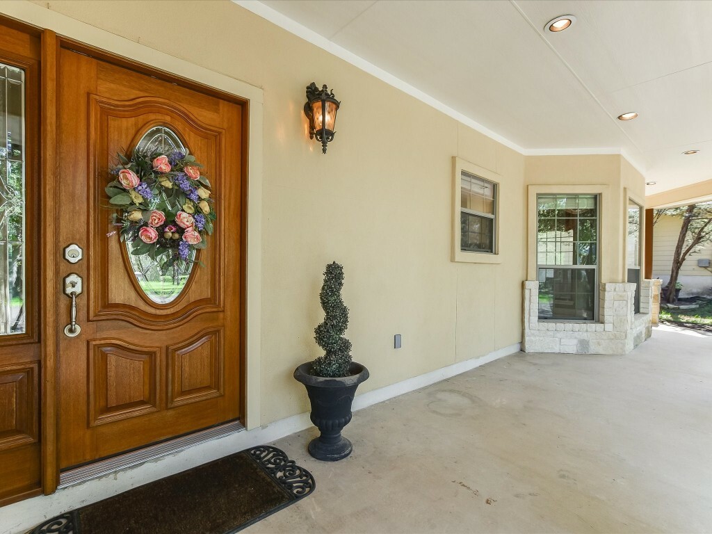 1 Woodview Court  Wimberley TX 78676 photo