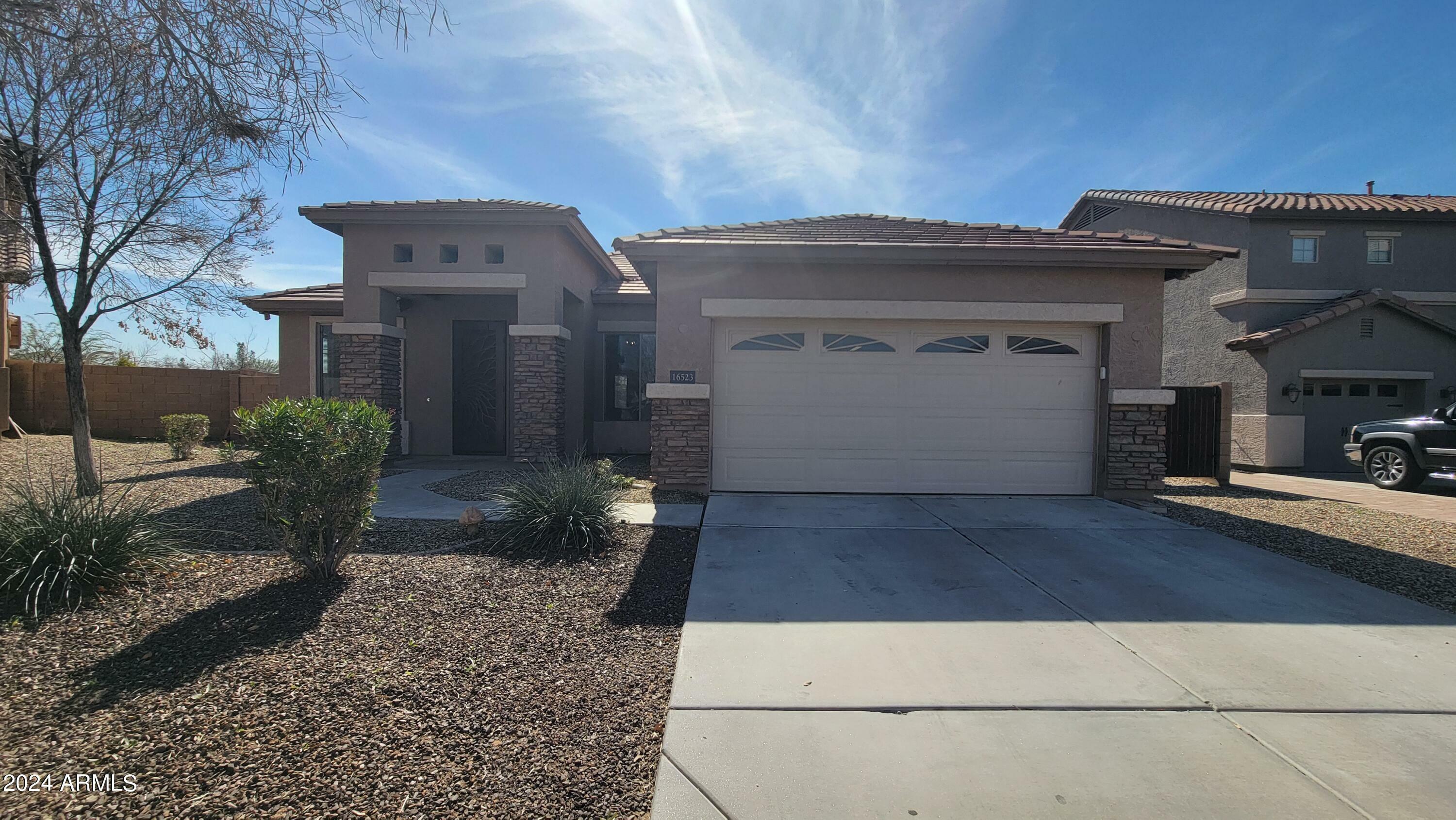 Property Photo:  16523 W Lincoln Street  AZ 85338 