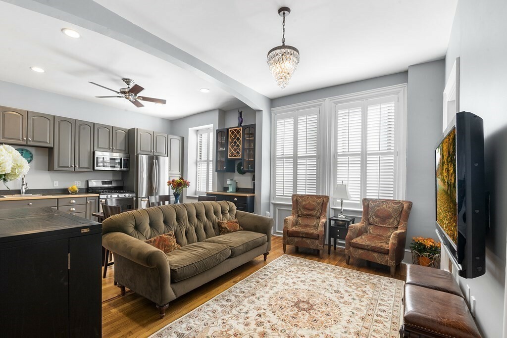 Property Photo:  9 S Russell 4  MA 02114 