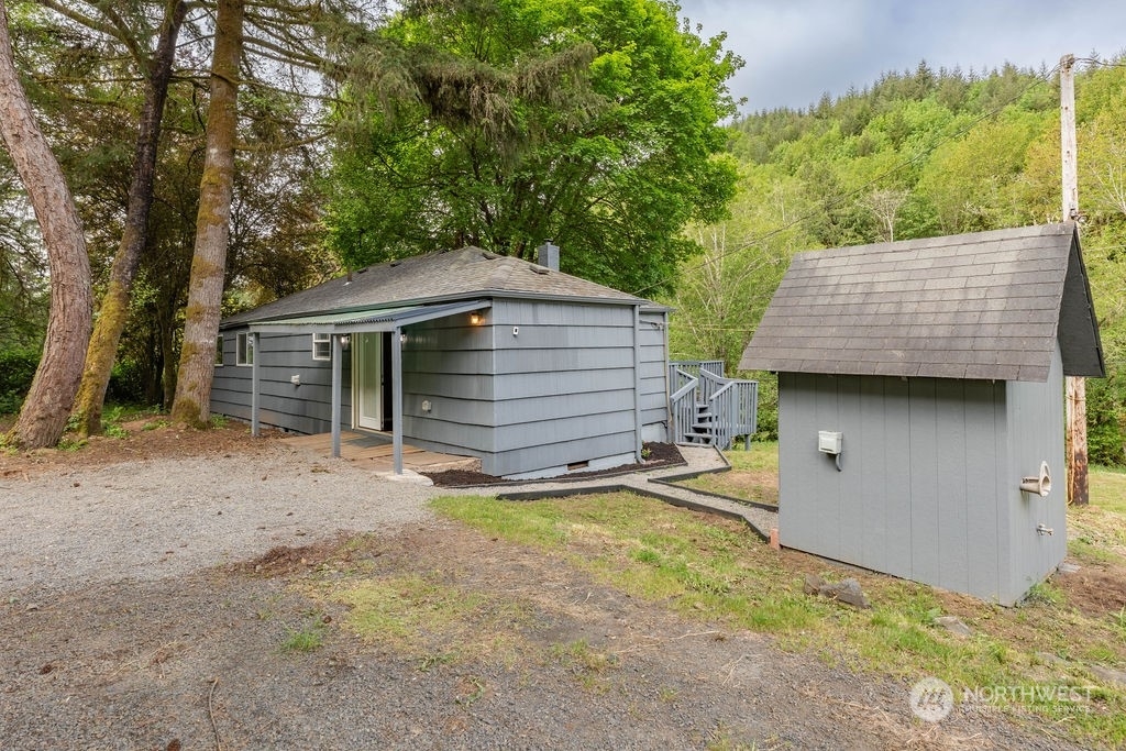 Property Photo:  840 Clark Creek Road  WA 98632 