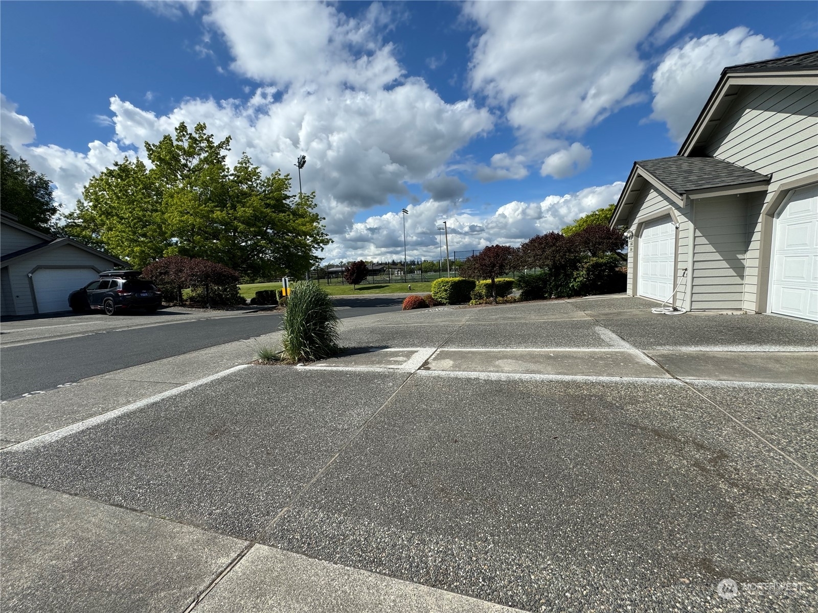 Property Photo:  507 W Kellogg Rd  WA 98226 